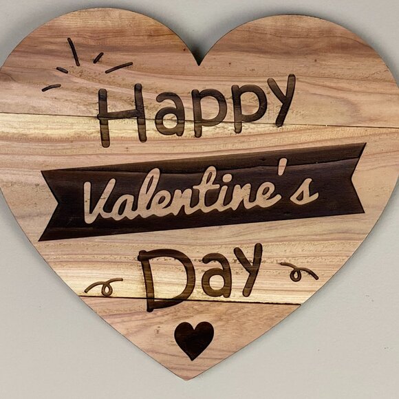 Happy Valentines Day Heart Wall Hanging Decor - Picture 2 of 3